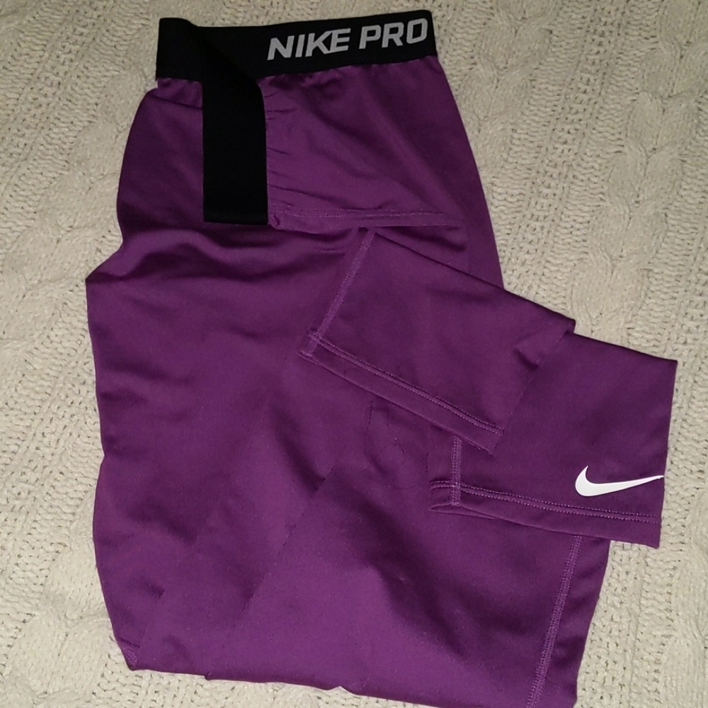 Nike Pro leggings